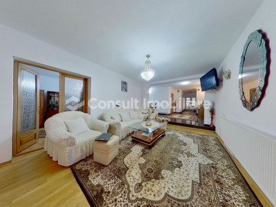 Casa cu 5 camere | Teren 1500mp | Priveliste superba | IDEAL INVESTITII PENSIUNE