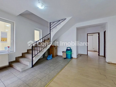 Casa de vanzare | Centru