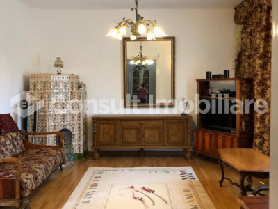 Apartament 3 camere | Centru 